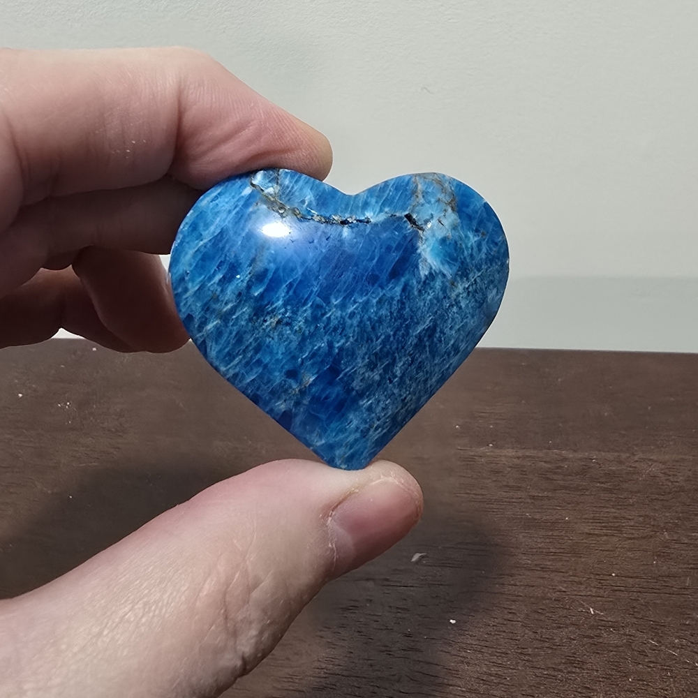 Blue Apatite Crystal Heart #B - Picture 3 of 5